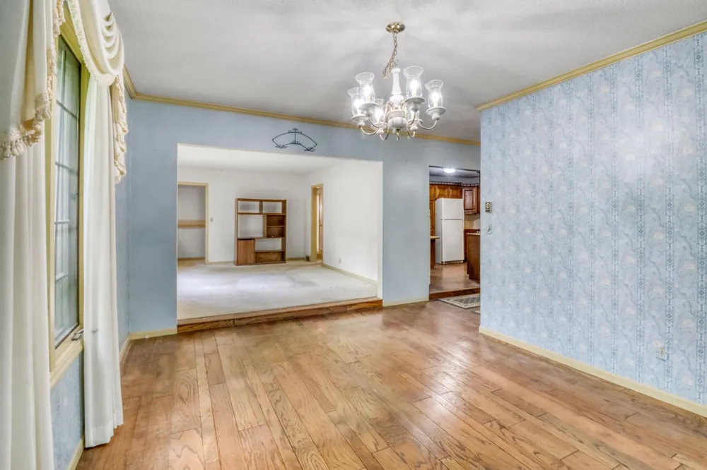 1510 Lynn Avenue Detroit Lakes, MN 56501