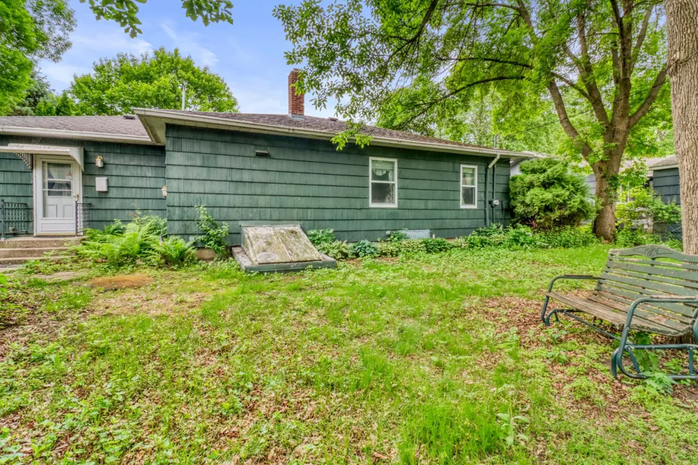 1510 Lynn Avenue Detroit Lakes, MN 56501