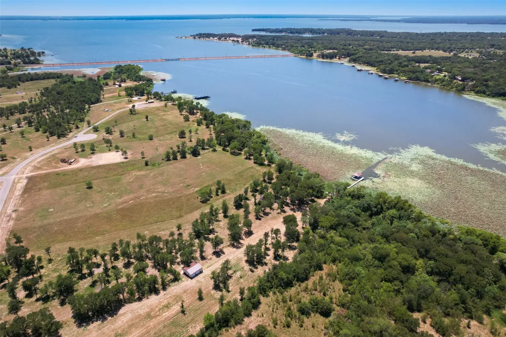 299 Sunset Cove East Tawakoni, TX 75472