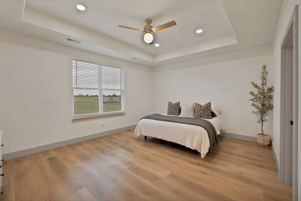 664 County Road 379 Decatur, TX 76234