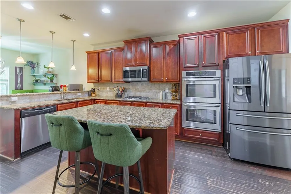 18 Canyon View Drive Newnan, GA 30265
