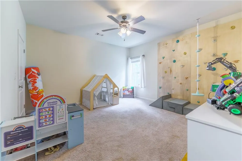 18 Canyon View Drive Newnan, GA 30265