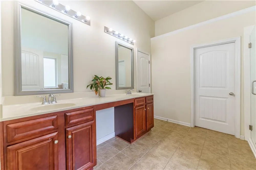 18 Canyon View Drive Newnan, GA 30265