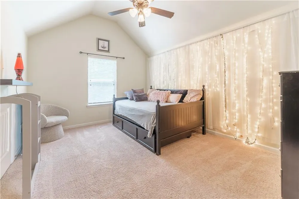 18 Canyon View Drive Newnan, GA 30265