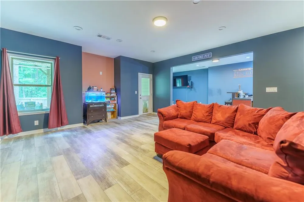 18 Canyon View Drive Newnan, GA 30265
