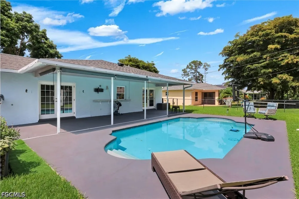 SE 7th Street Cape Coral, FL 33990