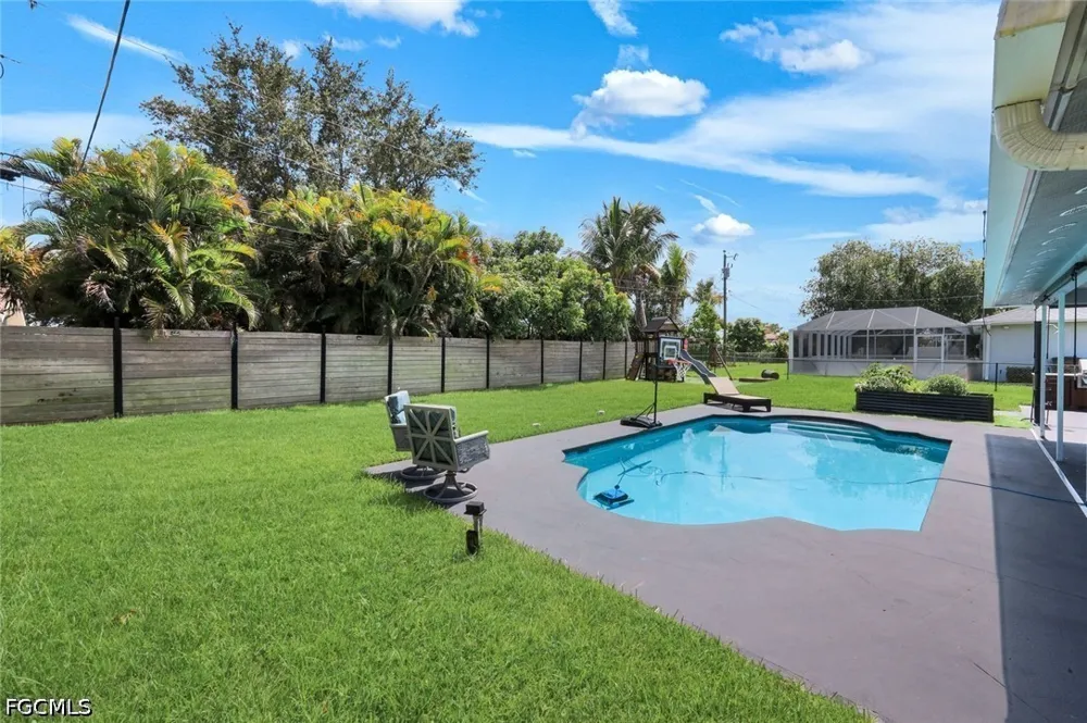 SE 7th Street Cape Coral, FL 33990