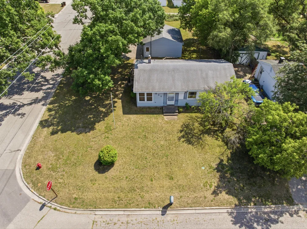 820 Loudon Street Big Rapids, MI 49307