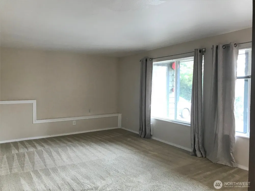 9717 Danwood Lane #3 Silverdale, WA 98383