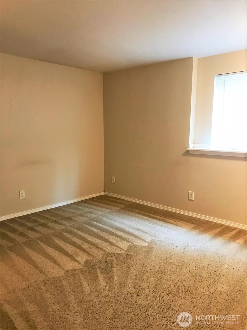 9717 Danwood Lane #3 Silverdale, WA 98383