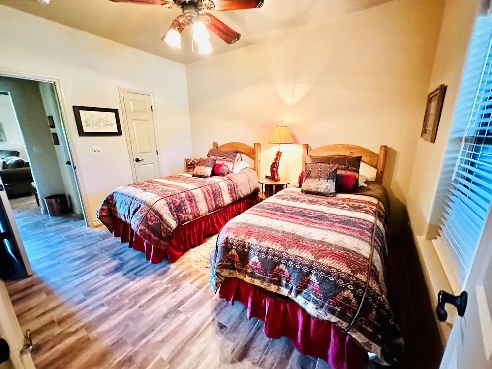 2017 CR 188 Cross Plains, TX 76443