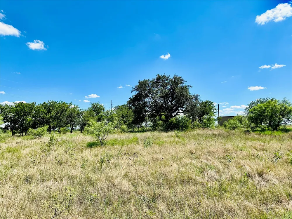 2017 CR 188 Cross Plains, TX 76443
