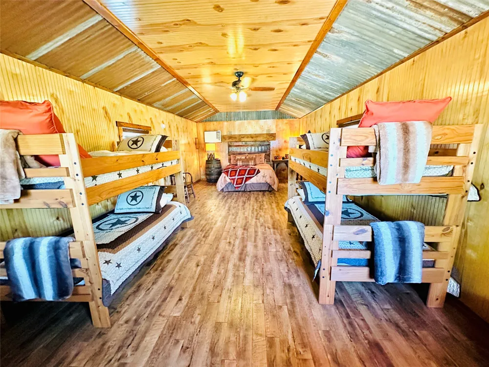 2017 CR 188 Cross Plains, TX 76443