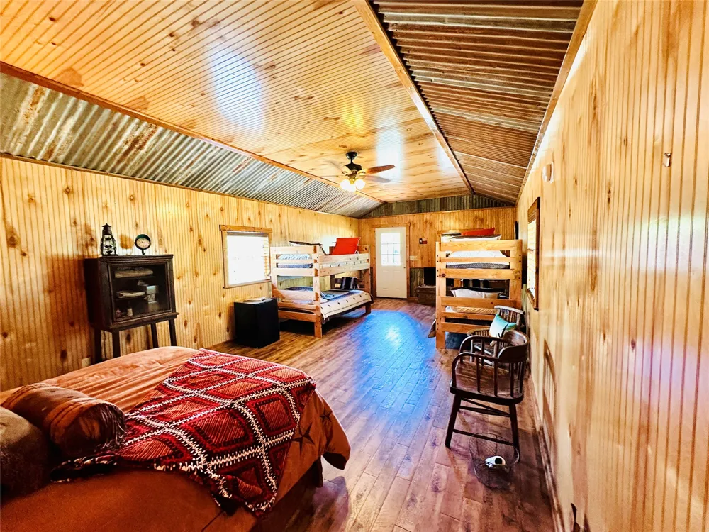 2017 CR 188 Cross Plains, TX 76443