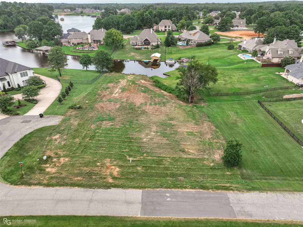1104 Long Key Circle Benton, LA 71006