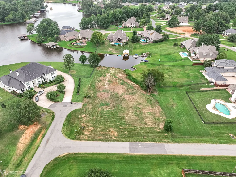 1104 Long Key Circle Benton, LA 71006