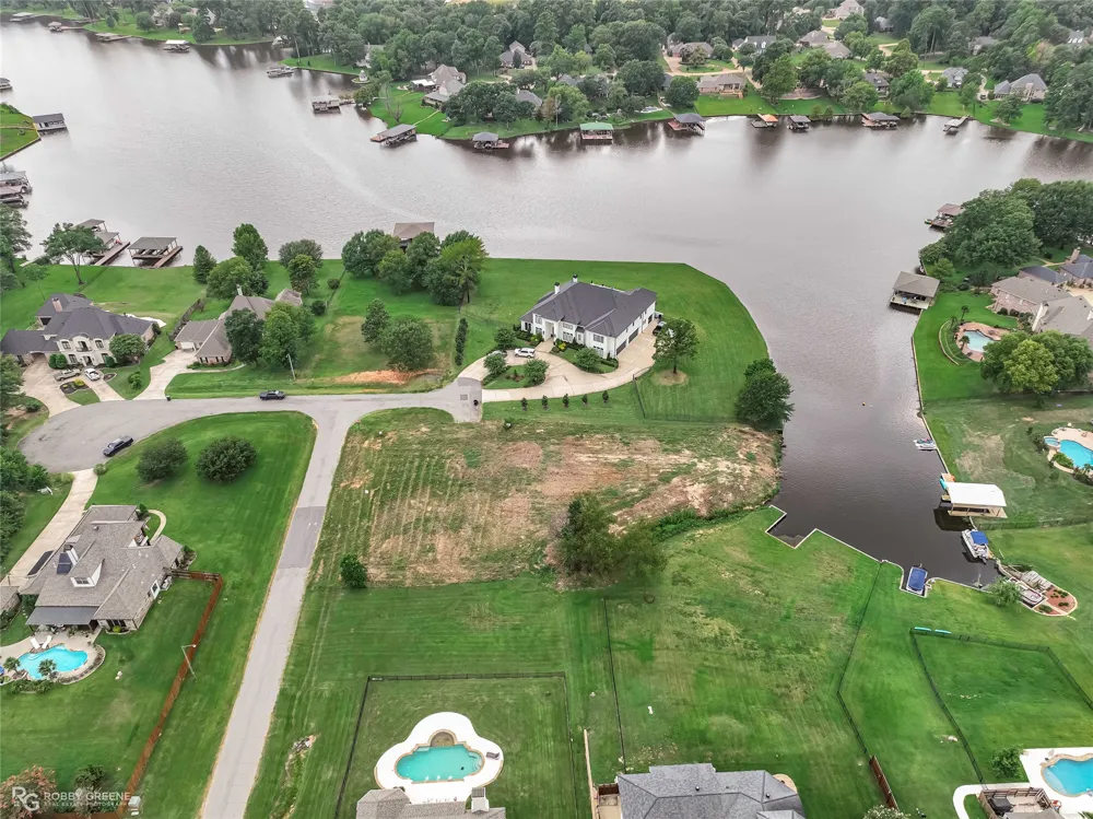 1104 Long Key Circle Benton, LA 71006