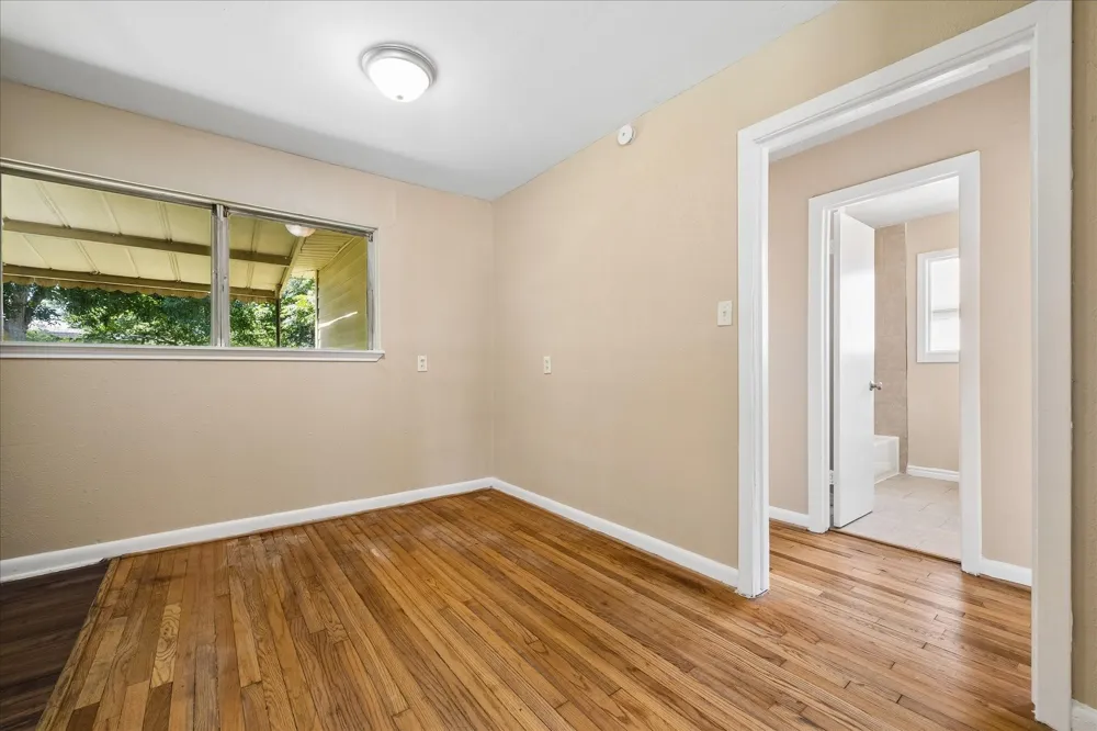 2405 Pomona Drive Houston, TX 77506