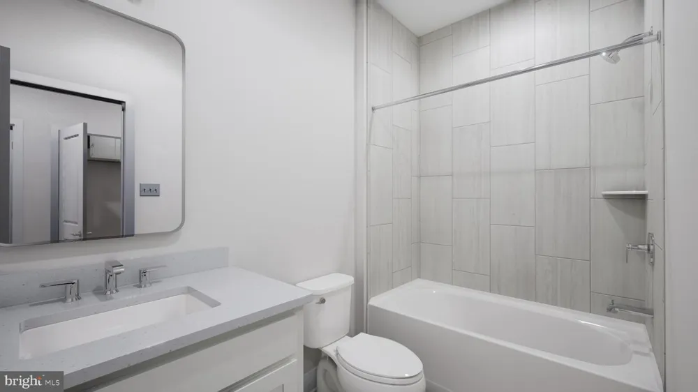 1 PARKTOWN STREET #T-22 Springfield, VA 22150