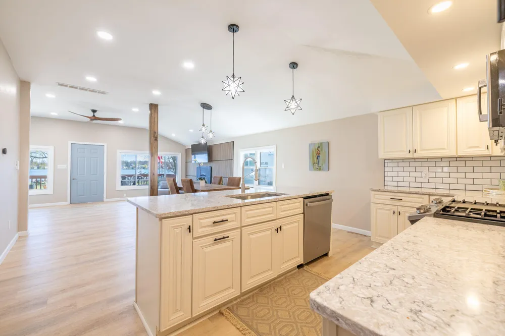 252 Evans Trail Tipton, MI 49287