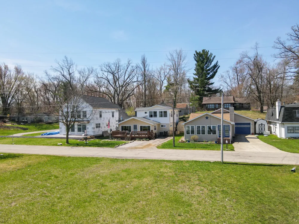 252 Evans Trail Tipton, MI 49287