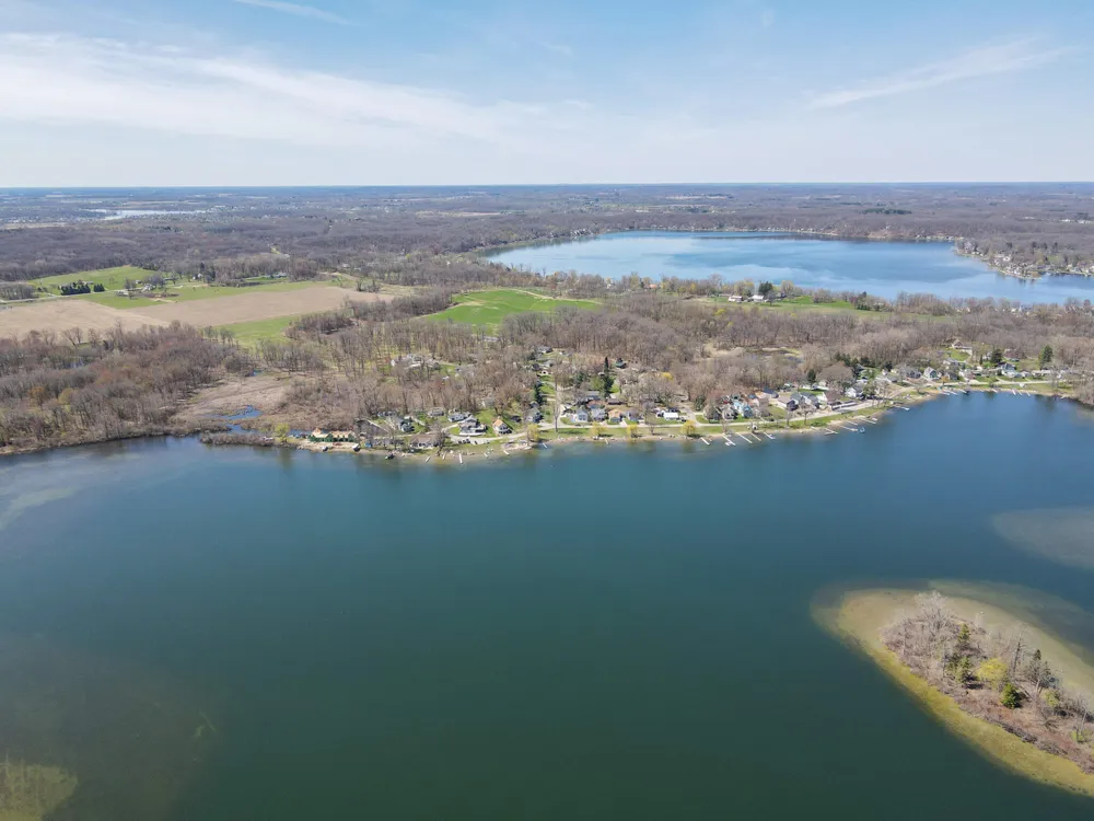 252 Evans Trail Tipton, MI 49287