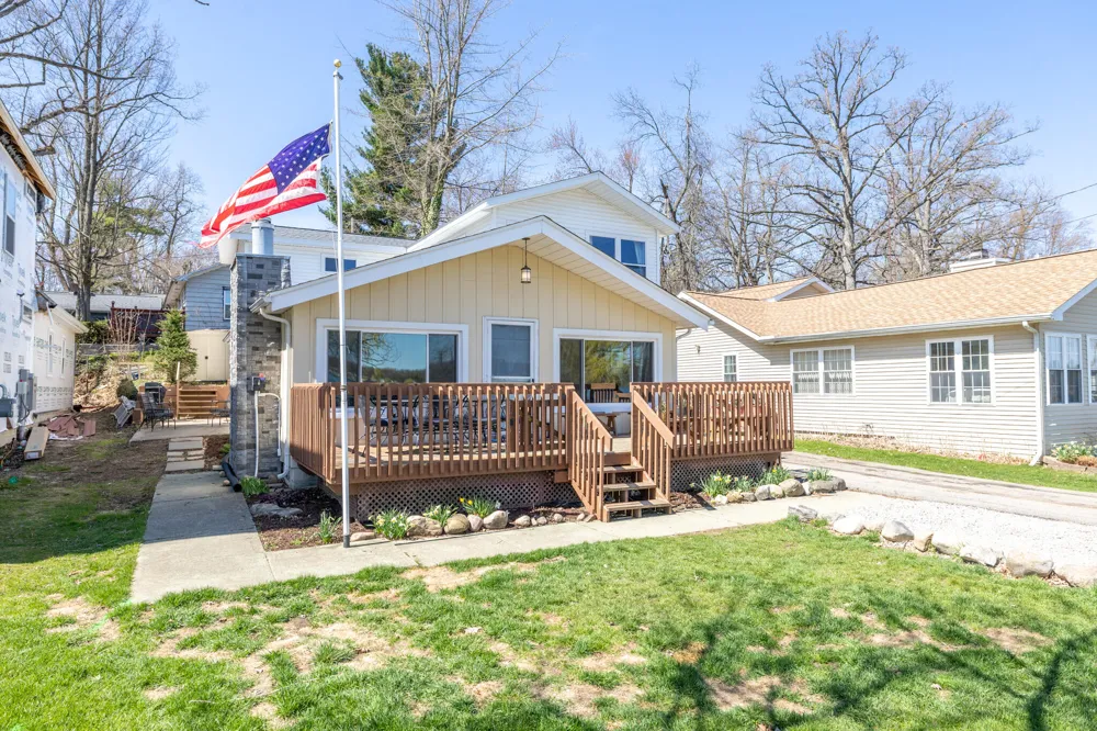 252 Evans Trail Tipton, MI 49287