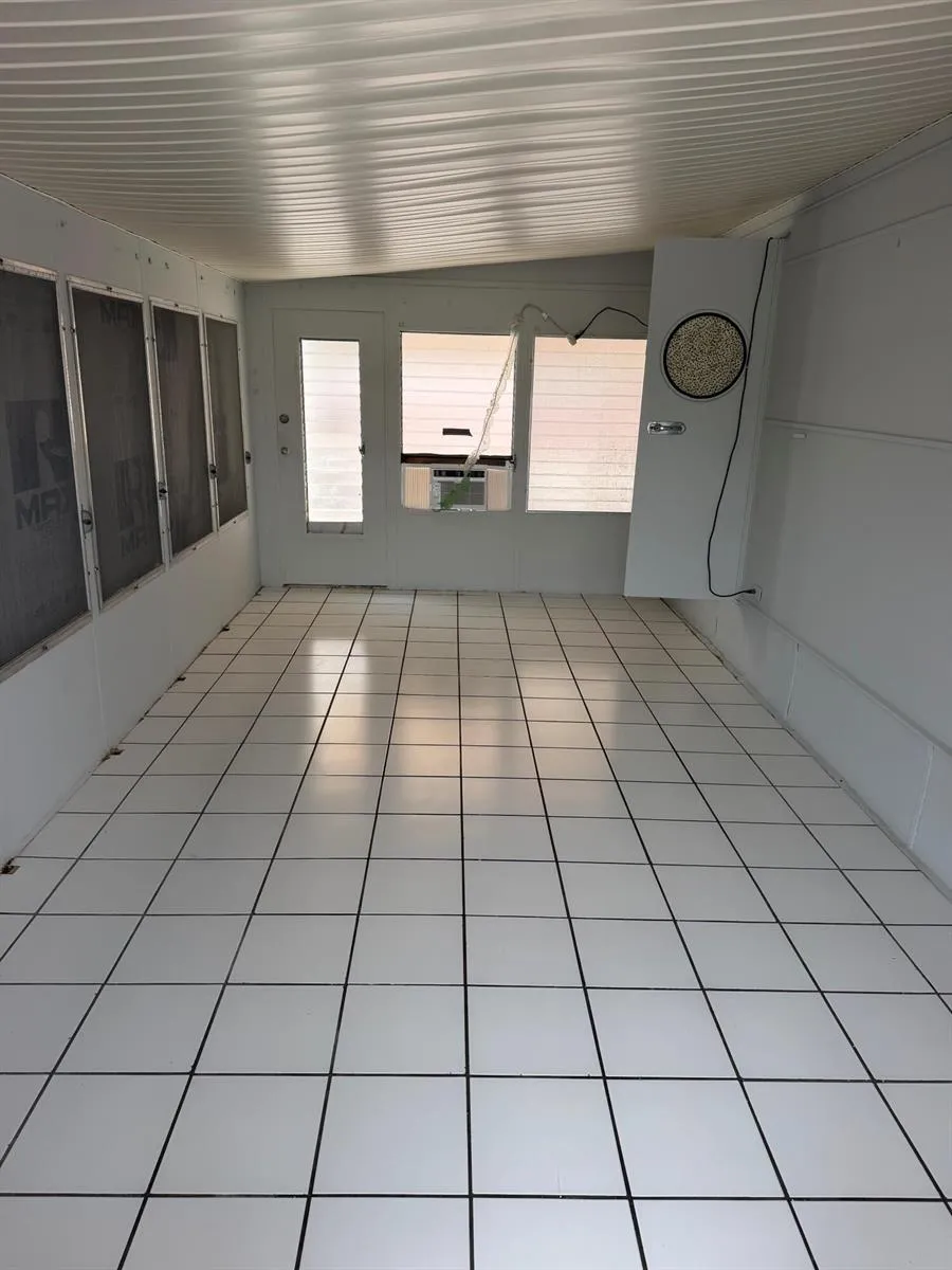 821 SW 1ST COURT Hallandale Beach, FL 33009