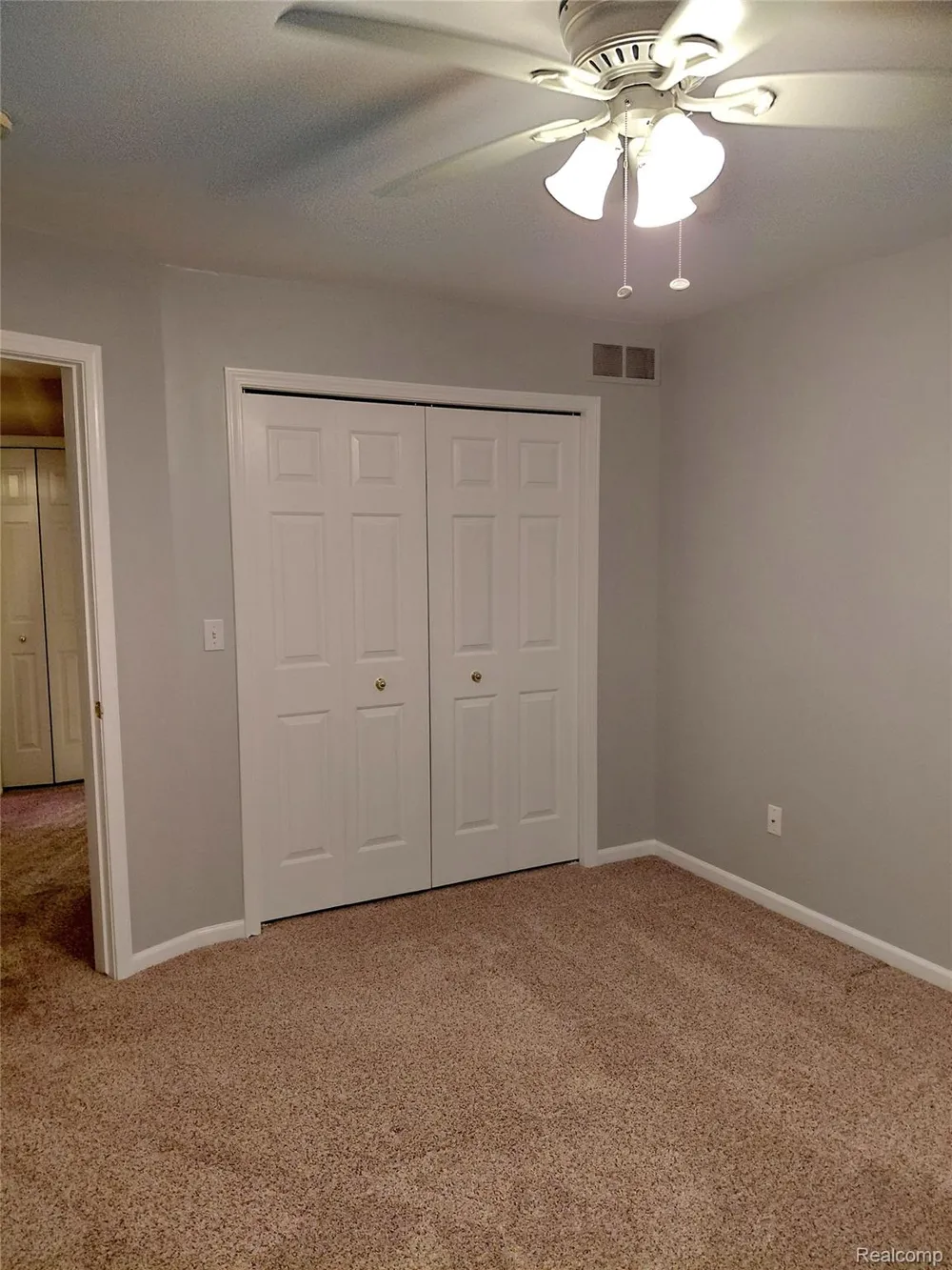 47752 River Woods Drive Canton Charter Township, MI 48188