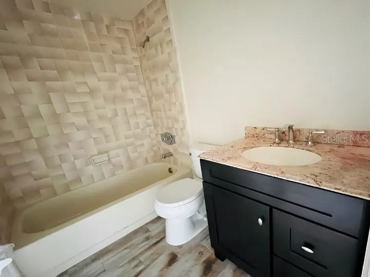 7413 BELLE RIVER COURT #3 Winter Park, FL 32792