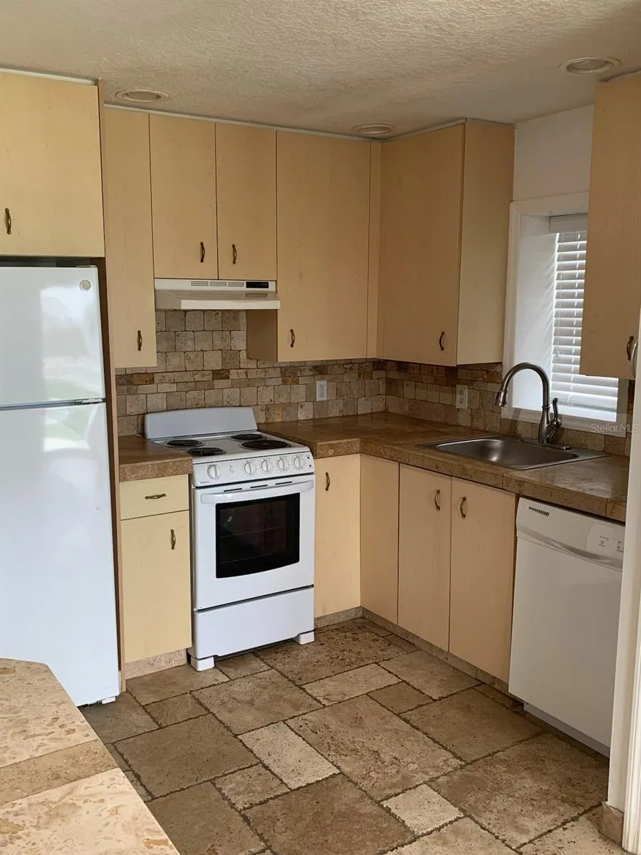 1908 S OCEAN SHORE BOULEVARD #B Flagler Beach, FL 32136