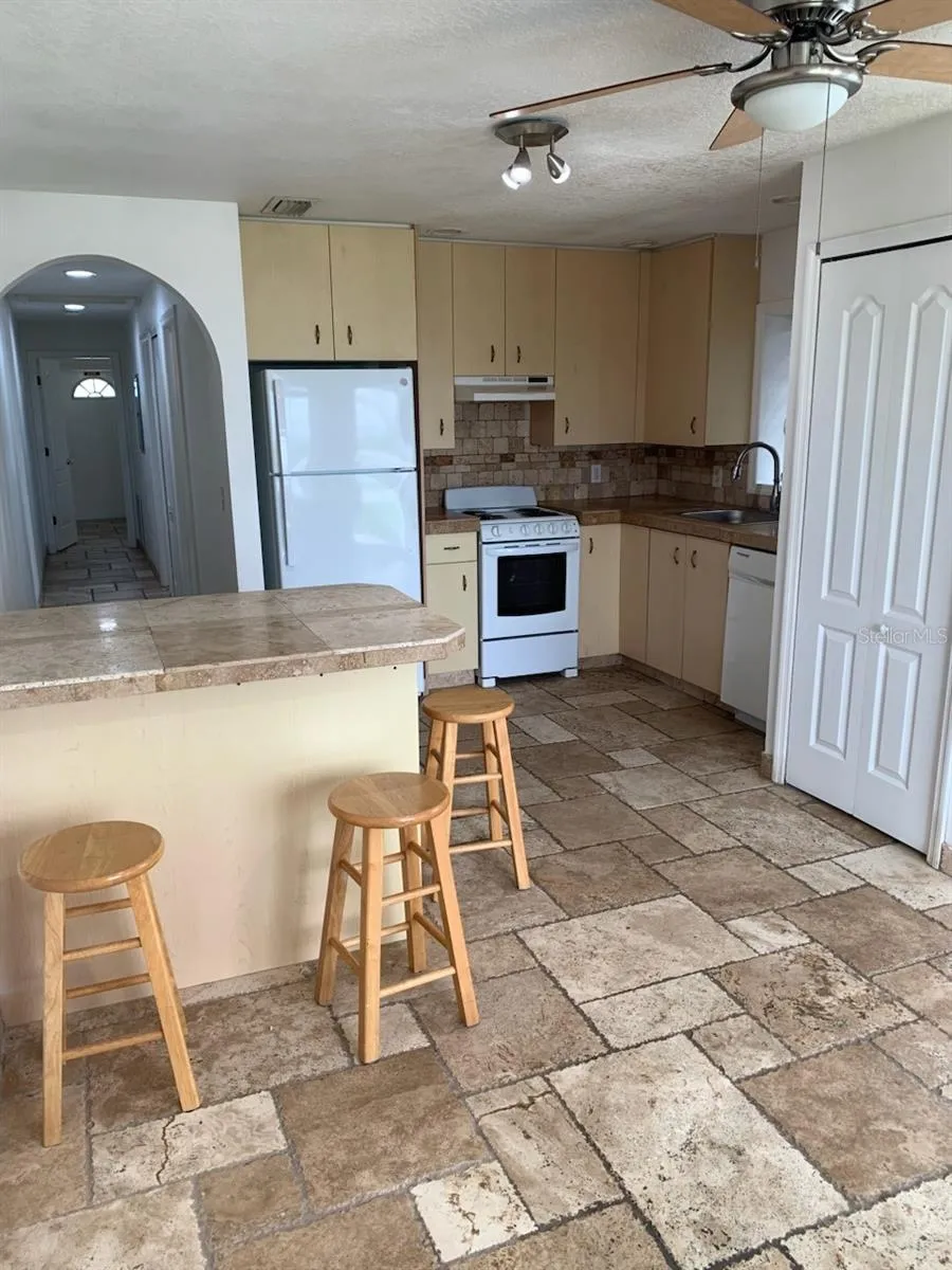 1908 S OCEAN SHORE BOULEVARD #B Flagler Beach, FL 32136