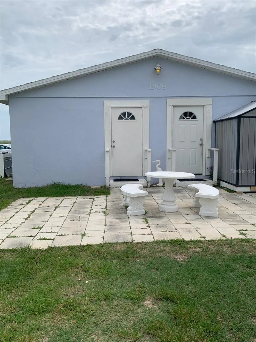 1908 S OCEAN SHORE BOULEVARD #B Flagler Beach, FL 32136