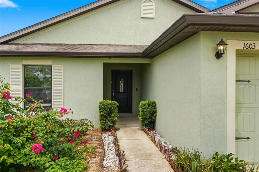 1603 ELLINGTON DRIVE Dundee, FL 33838