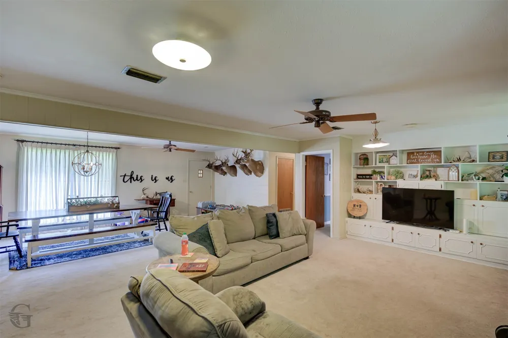 7168 Highway 371 Coushatta, LA 71019