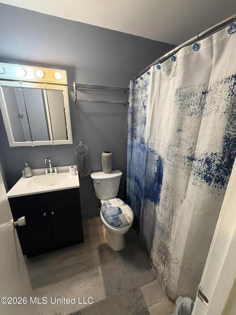 305 John Glenn Avenue Natchez, MS 39120