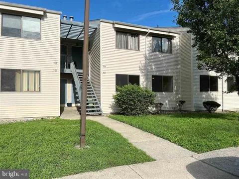 309 NOAHS LANDING #309