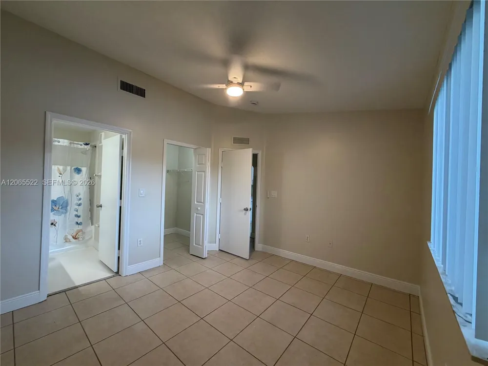 1250 SE 29th St #202-58 Homestead, FL 33035