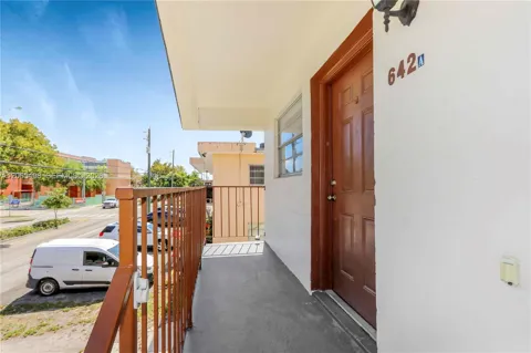 642 E 2nd Ave #A