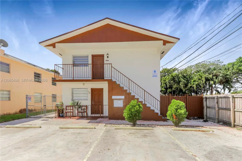 642 E 2nd Ave #A Hialeah, FL 33010