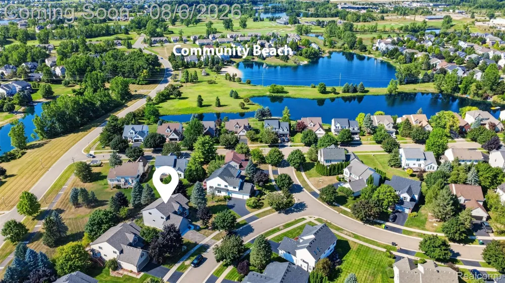 125 Ridge Field Court Oxford Charter Township, MI 48371