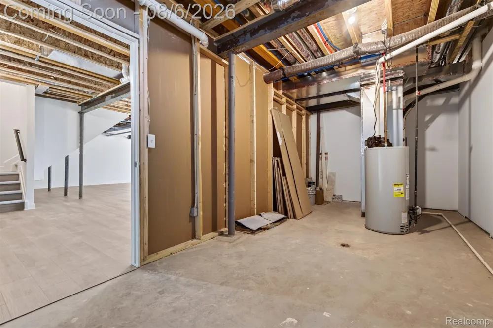 125 Ridge Field Court Oxford Charter Township, MI 48371