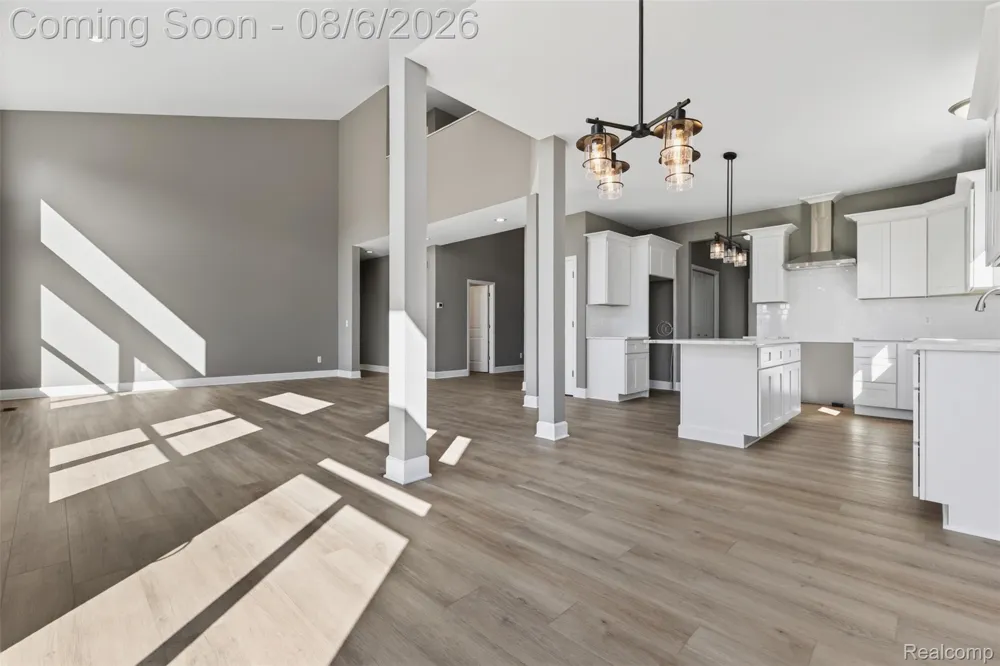 125 Ridge Field Court Oxford Charter Township, MI 48371