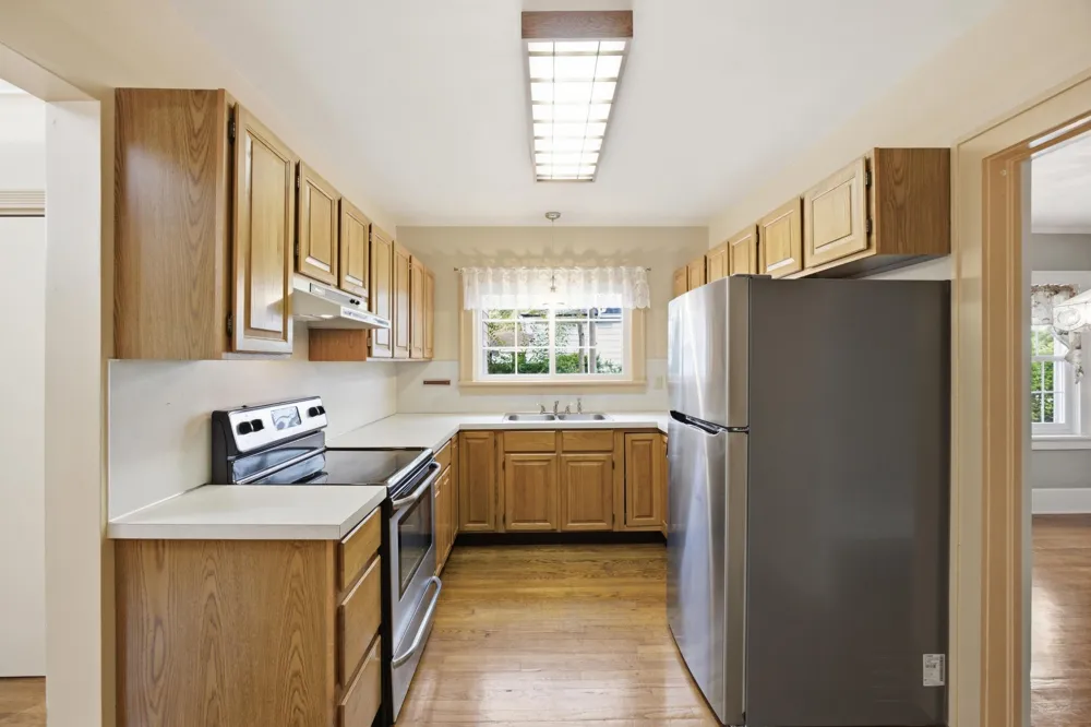 909 Moulton Avenue North Muskegon City, MI 49445