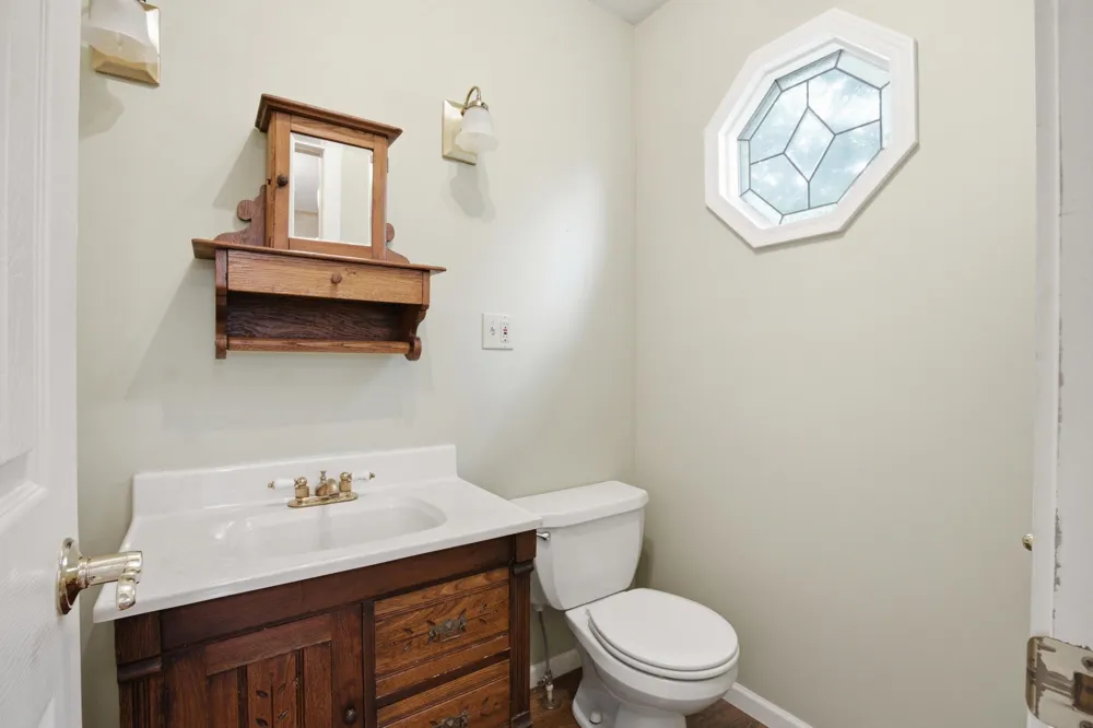 909 Moulton Avenue North Muskegon City, MI 49445