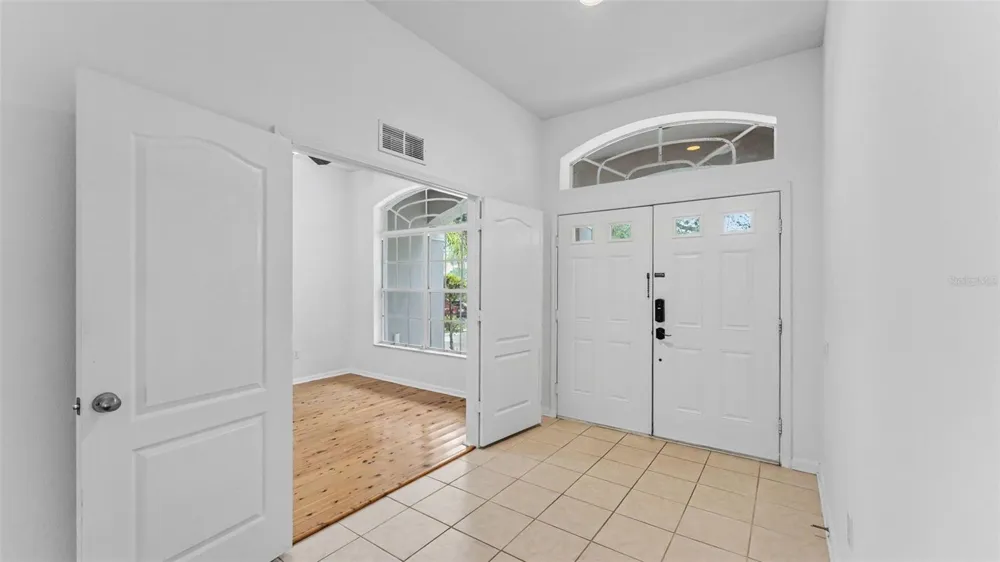 2041 HEARTLAND CIRCLE Valrico, FL 33594