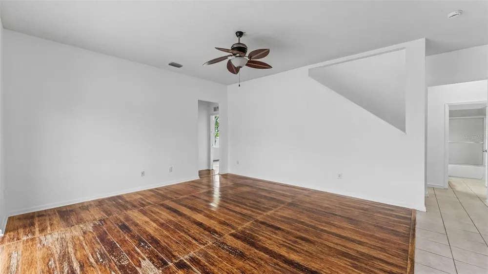 2041 HEARTLAND CIRCLE Valrico, FL 33594