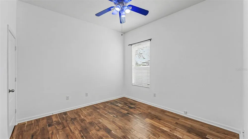 2041 HEARTLAND CIRCLE Valrico, FL 33594