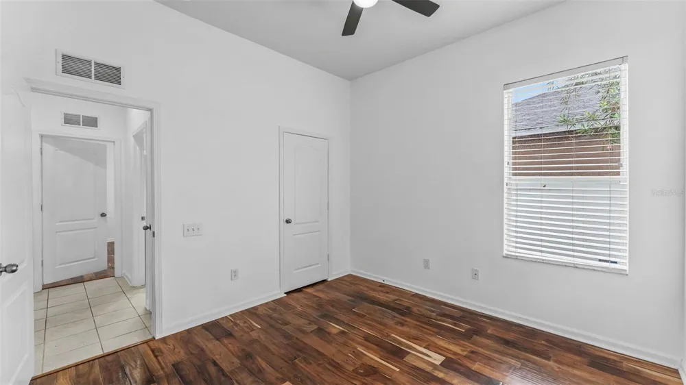 2041 HEARTLAND CIRCLE Valrico, FL 33594