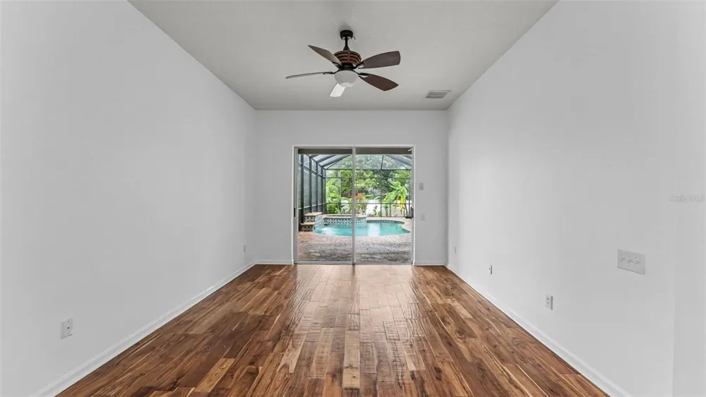 2041 HEARTLAND CIRCLE Valrico, FL 33594